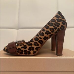 Vintage Michael Kors Gwen Leopard Print High Heel Pumps
